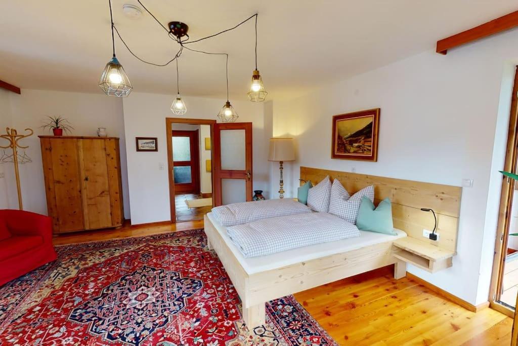 Haus Alberto - Haus Mit 2 Ferienwohnungen Ötztal-Bahnhof Exteriör bild