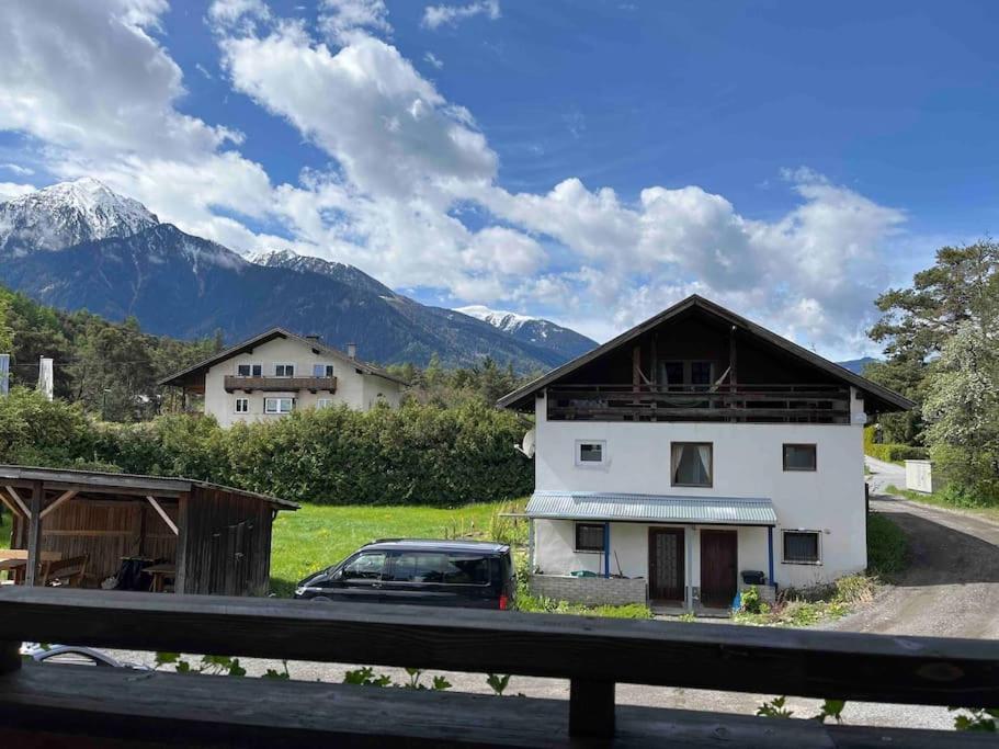 Haus Alberto - Haus Mit 2 Ferienwohnungen Ötztal-Bahnhof Exteriör bild