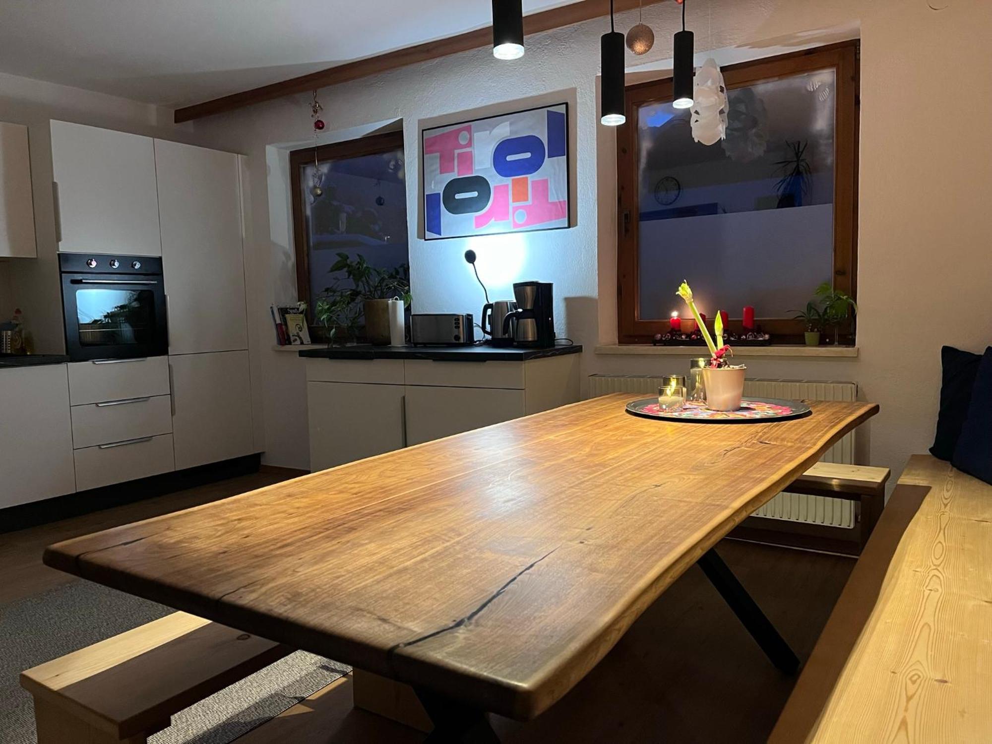 Haus Alberto - Haus Mit 2 Ferienwohnungen Ötztal-Bahnhof Exteriör bild